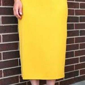 Mustard pencil skirt